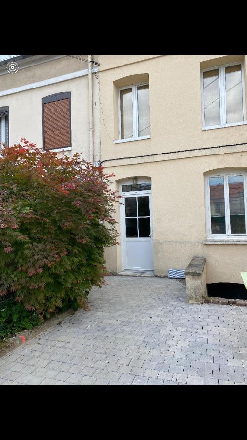 Maison De Ville لو بوتي كوفييِّ المظهر الخارجي الصورة